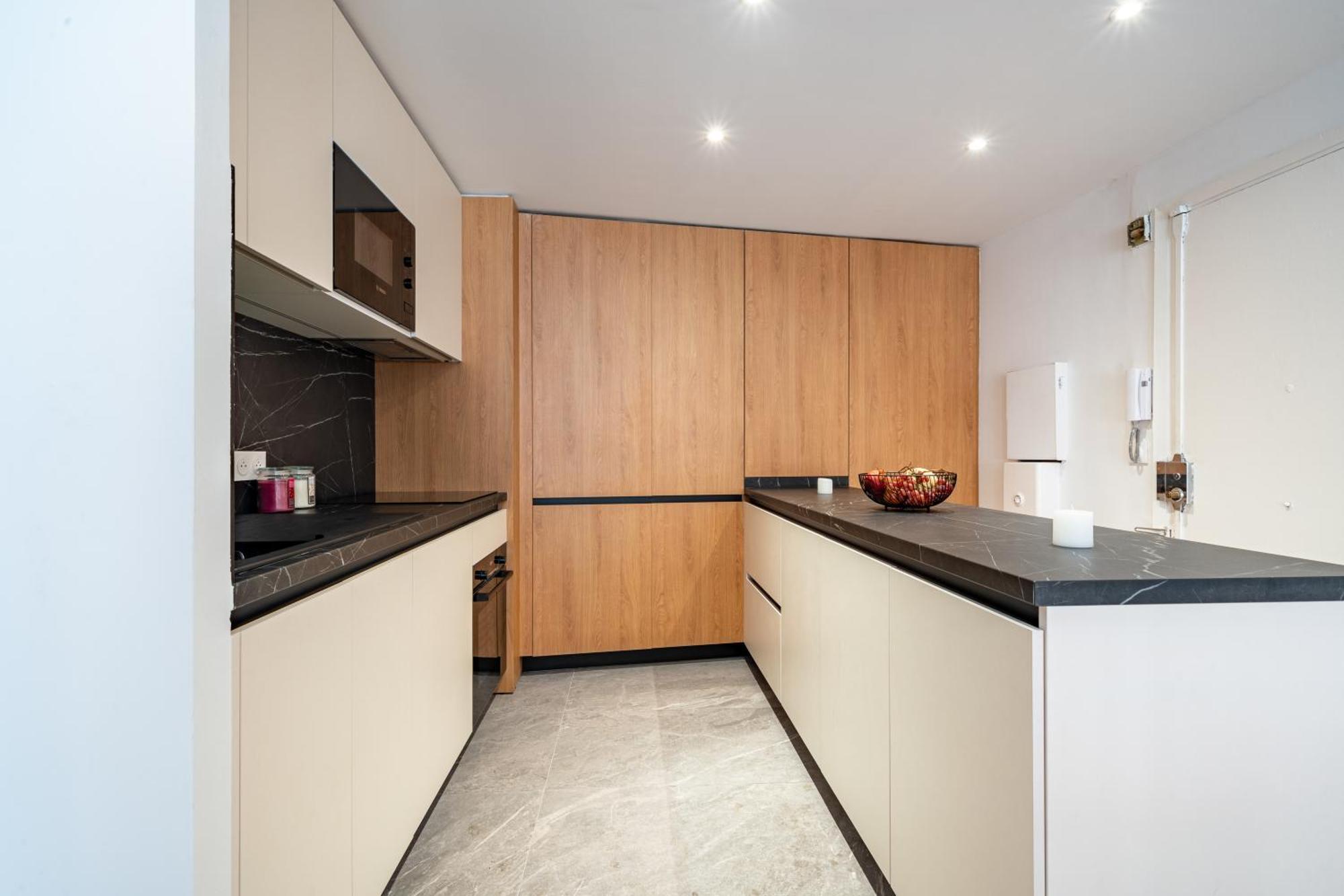 Leilighet Near Old Town And Fully Renovated *